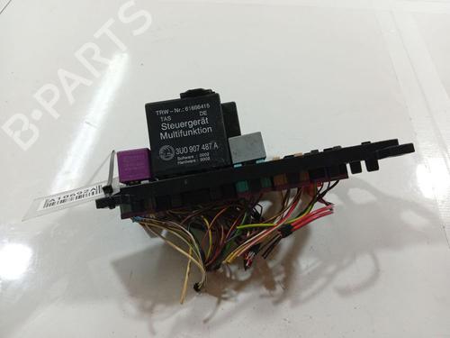 Fuse box SKODA SUPERB I (3U4) 2.0 TDI | BP32539712E1 - Image 2