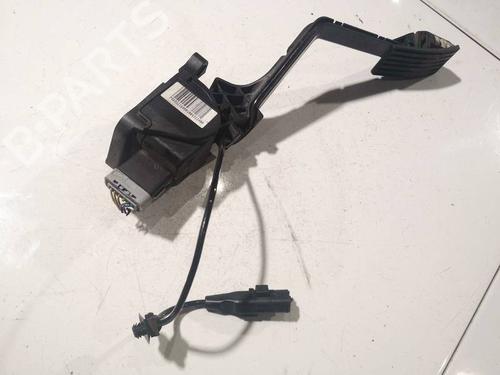 Used Pedal Pedal 37864740 37864740