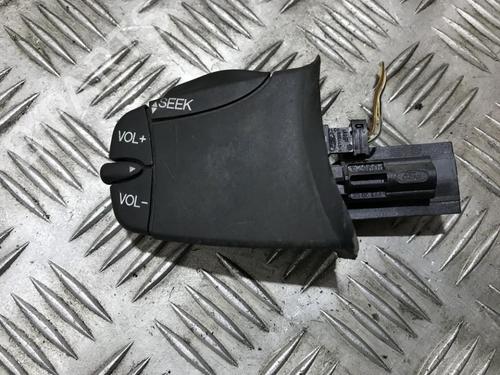 Used Steering wheel controls Steering wheel controls 35690799 35690799
