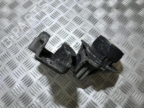 Used Engine mount Engine mount RENAULT LAGUNA I (B56_, 556_) 1.9 dTi (B56J) (98 hp) 33499927 33499927