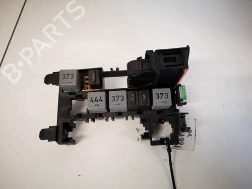 Used Fuse box Fuse box AUDI Q7 (4LB) 4.2 FSI quattro (350 hp) 32937468 32937468