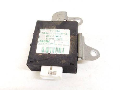 Used Electronic module Electronic module TOYOTA LAND CRUISER PRADO (_J12_) 3.0 D-4D (KDJ120, KDJ125) (163 hp) 32931845 32931845