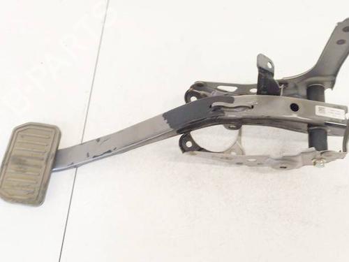 Used Pedal Pedal MERCEDES-BENZ GL-CLASS (X164) GL 420 CDI 4-matic (164.828) (306 hp) 39895512 39895512