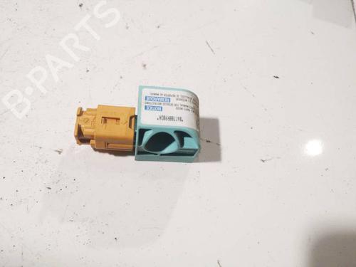 Used Electronic module Electronic module ALFA ROMEO 147 (937_) 1.9 JTDM (937.AXD1A, 937.AXV1A, 937.BXB1A) (115 hp) 33751599 33751599