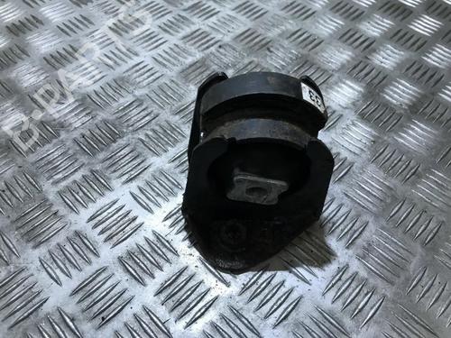 Used Engine mount Engine mount TOYOTA AVENSIS (_T25_) 2.2 D-4D (ADT251_, ADT251R) (150 hp) 33498903 33498903