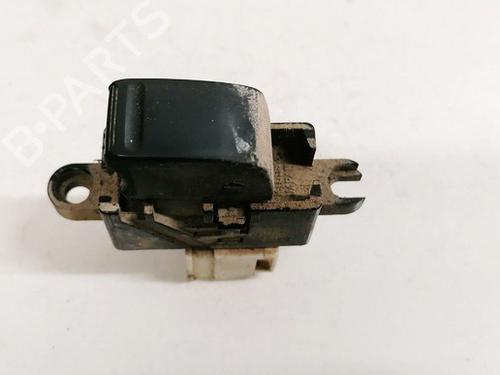 Used Switch Switch NISSAN X-TRAIL I (T30) 2.2 DCi (114 hp) 33083742 33083742