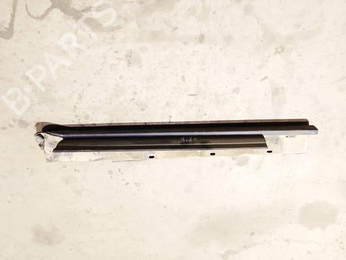 Used Left sideskirt Left sideskirt 35081439 35081439
