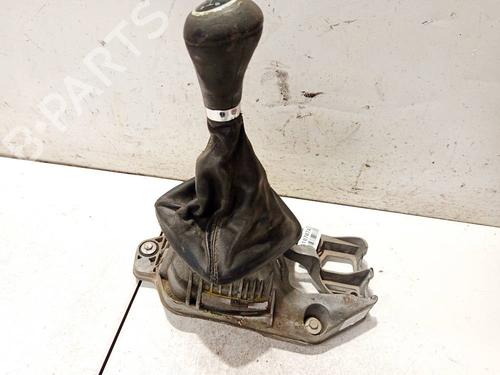 Used Gear lever Gear lever MERCEDES-BENZ B-CLASS Sports Tourer (W245) B 180 CDI (245.207) (109 hp) 34889964 34889964