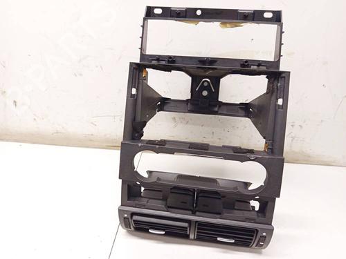 air-vent-ford-mondeo-iii-b5y-2000-2001-2002-2003-2004-2005-2006-2007-32971748 main image