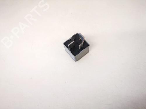 Electronic sensor FORD MONDEO III (B5Y) 2.0 16V TDDi / TDCi | BP32882399M84 - Image 2