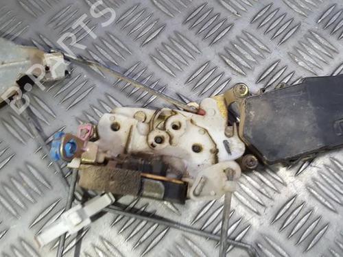 front-right-lock-subaru-forester-sf_-1997-1998-1999-2000-2001-2002-35677532 main image