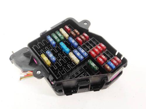 fuse-box-vw-passat-b5-variant-3b5-1997-1998-1999-2000-2001-32954837 main image