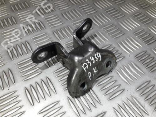 hingedoor-check-strap-toyota-auris-_e15_-2006-2007-2008-2009-2010-2011-2012-2013-33498239 main image