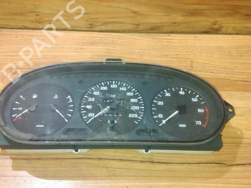 Used Instrument cluster Instrument cluster RENAULT MEGANE I (BA0/1_) 1.6 i (BA0L) (75 hp) 35646923 35646923