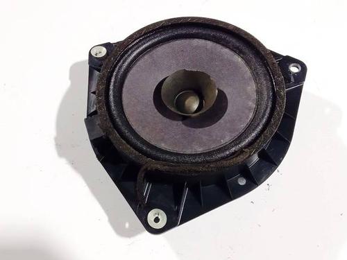 Used Speaker Speaker TOYOTA YARIS (_P1_) 1.4 D-4D (NLP10_, NLP10R) (75 hp) 32579050 32579050