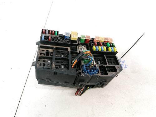 Used Fuse box Fuse box FORD MONDEO III (B5Y) 2.0 TDCi (130 hp) 33080281 33080281