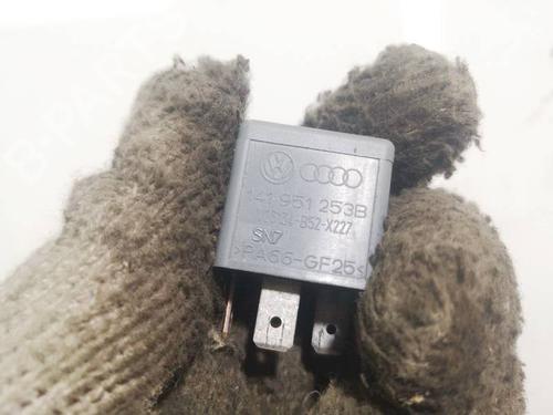 Electronic sensor SKODA SUPERB II (3T4) 2.0 TDI | BP33098384M84 - Image 3