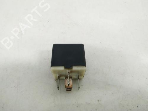Used Electronic sensor Electronic sensor CHRYSLER VOYAGER / GRAND VOYAGER III (GS_, NS_) 2.5 TD (116 hp) 33086142 33086142
