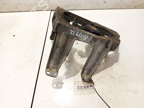 Used Support Support MERCEDES-BENZ CLS (C219) CLS 320 CDI (219.322) (224 hp) 32559874 32559874