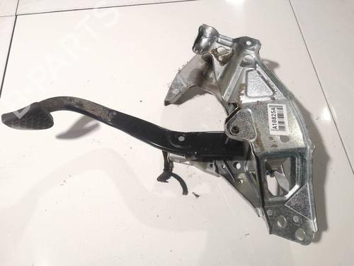 pedal-opel-astra-h-a04-2004-2005-2006-2007-2008-2009-2010-2011-2012-2013-2014-34911892 main image
