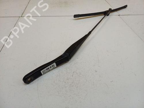front-windshield-wiper-arm-opel-astra-h-a04-2004-2005-2006-2007-2008-2009-2010-2011-2012-2013-2014-39735005 main image