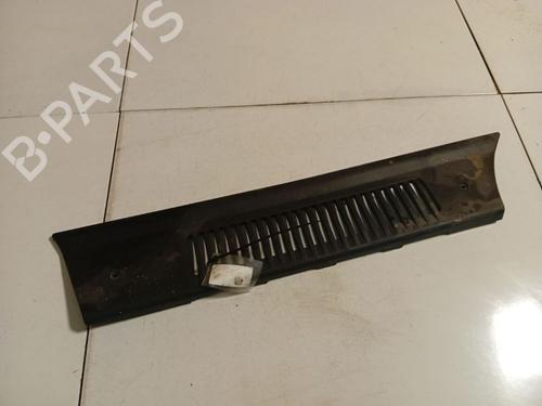 Windlauf für Windlauf ALFA ROMEO 147 (937_) 1.6 16V T.SPARK (937.AXA1A, 937.AXB1A, 937.BXB1A) (120 hp) 36759157 36759157