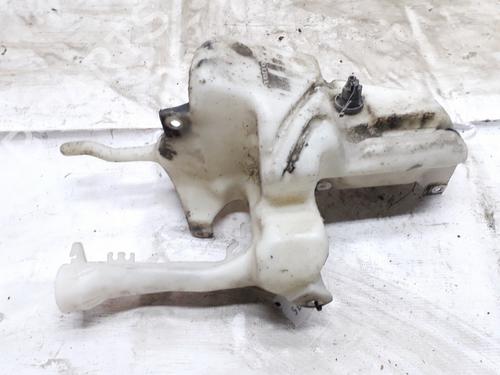Used Windscreen washer tank Windscreen washer tank VOLVO V40 Estate (645) 2.0 (140 hp) 35872971 35872971