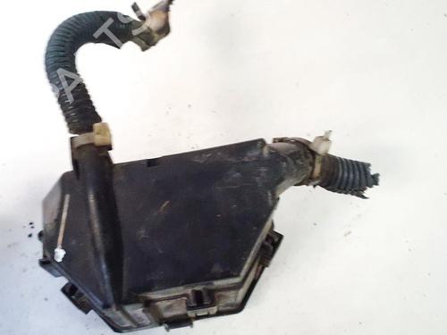 Fuse box TOYOTA RAV 4 II (_A2_) 2.0 D 4WD (CLA20_, CLA21_, CLA20R, CLA21R) | BP32890356E1 - Image 2