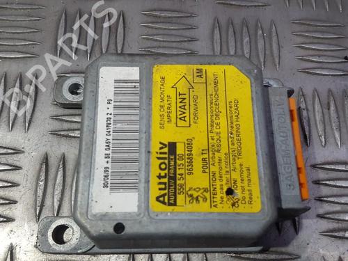 Used ECU airbags ECU airbags PEUGEOT 206 Hatchback (2A/C) 1.1 (54 hp) 33492874 33492874