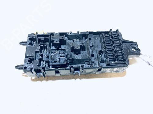 Used Fuse box Fuse box MITSUBISHI CARISMA (DA_) 1.6 (DA1A) (90 hp) 33104562 33104562