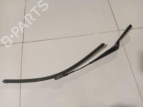 Used Front windshield wiper arm Front windshield wiper arm SKODA SUPERB II (3T4) 2.0 TDI (170 hp) 39159271 39159271