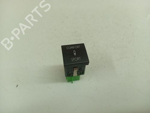Used Switch Switch VW GOLF VI (5K1) 1.4 TSI (160 hp) 39895535 39895535