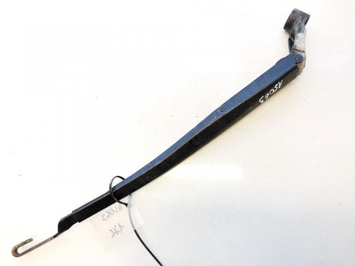 Used Front windshield wiper arm Front windshield wiper arm LEXUS IS II (_E2_) 220d (ALE20) (177 hp) 33103899 33103899