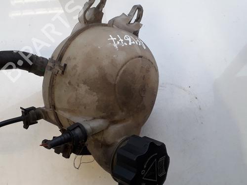 Used Expansion tank Expansion tank 35850597 35850597