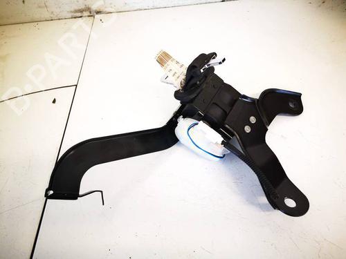 Used Rear center seatbelt Rear center seatbelt 35019598 35019598