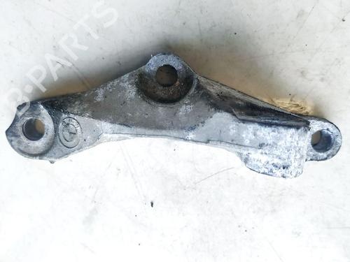 Supporto BMW 3 (E90) 318 d (143 hp) 32909059