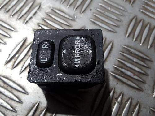 Used Mirror switch Mirror switch 35702382 35702382