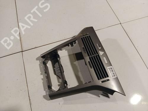 Used Air vent Air vent 39159552 39159552