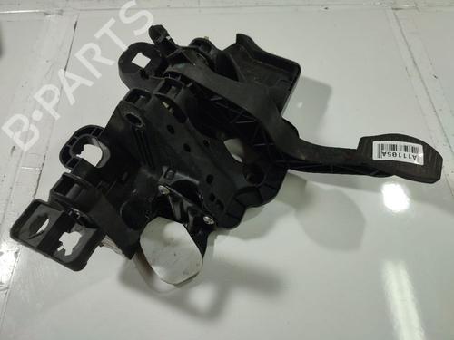 Used Pedal Pedal 34824800 34824800