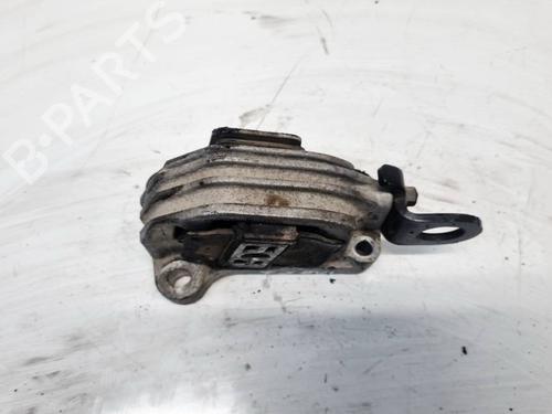 Used Engine mount Engine mount VOLVO V70 II (285) D5 (163 hp) 33713136 33713136