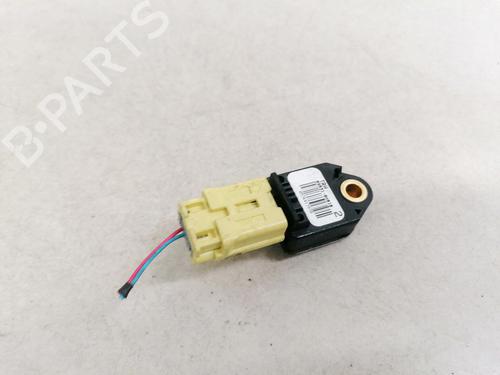 Used Electronic module Electronic module TOYOTA YARIS (_P9_) 1.4 D-4D (NLP90_, NLP90R) (90 hp) 32885520 32885520