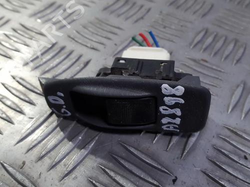 switch-mazda-premacy-cp-1999-2000-2001-2002-2003-2004-2005-33491748 main image