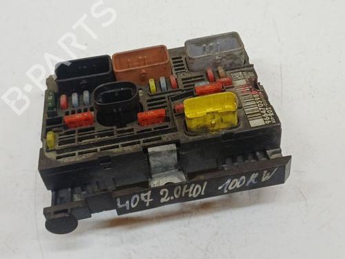 Fuse box CITROËN C5 III (RD_) 1.6 HDi 110 (RD9HZC) | BP39967837E1 - Image 2