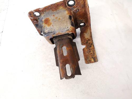 Used Engine mount Engine mount CITROËN C3 I (FC_, FN_) 1.4 HDi (68 hp) 32919197 32919197