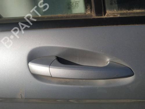 front-right-exterior-door-handle-mercedes-benz-c-class-w204-2007-2008-2009-2010-2011-2012-2013-2014-2015-35263511 main image