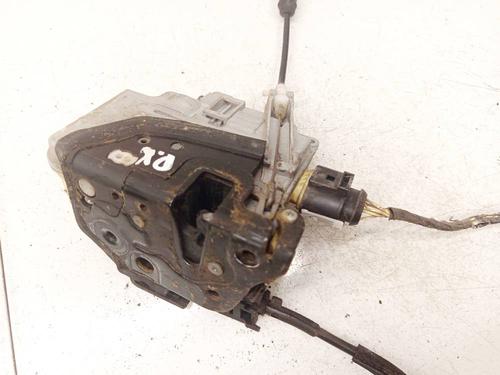 Front left lock VW PASSAT B6 (3C2) 2.0 TDI | BP36454460C98 - Image 2