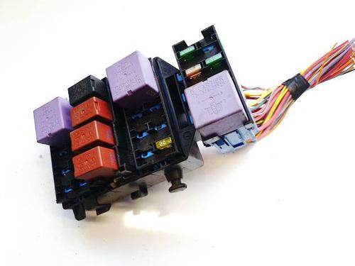 Used Fuse box Fuse box RENAULT ESPACE IV (JK0/1_) 2.2 dCi (JK0H) (150 hp) 32573482 32573482