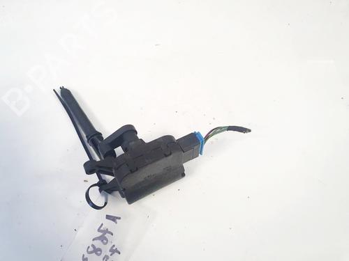 electronic-module-vw-passat-b6-3c2-2005-2006-2007-2008-2009-2010-2011-32896016 main image