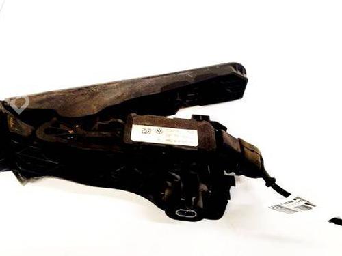 Used Pedal Pedal SKODA OCTAVIA I (1U2) 1.6 (102 hp) 35134184 35134184