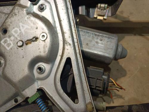 Left front window motor AUDI A4 B5 (8D2) 1.8 | BP34870204E21 - Image 3